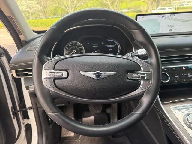 Used 2024 White Genesis 2.5T image 13