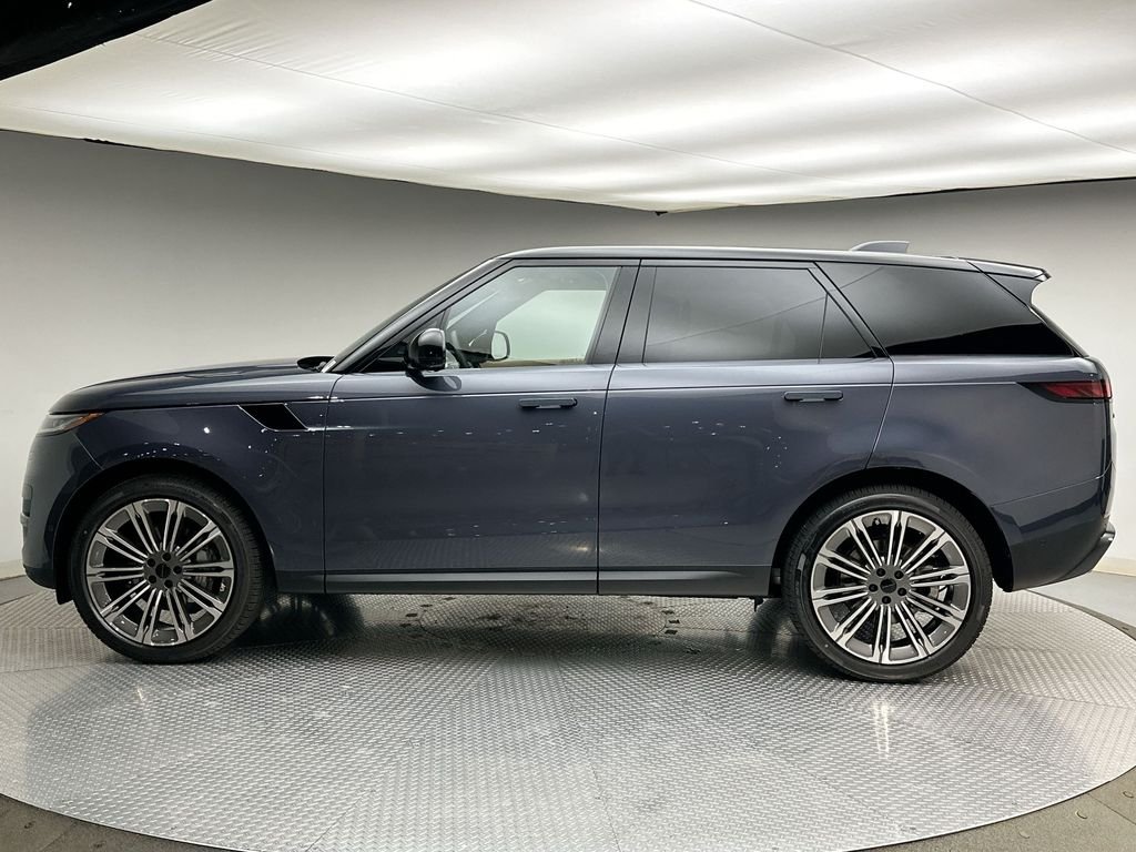 New 2026 Varesine Blue Land Rover SE image 10