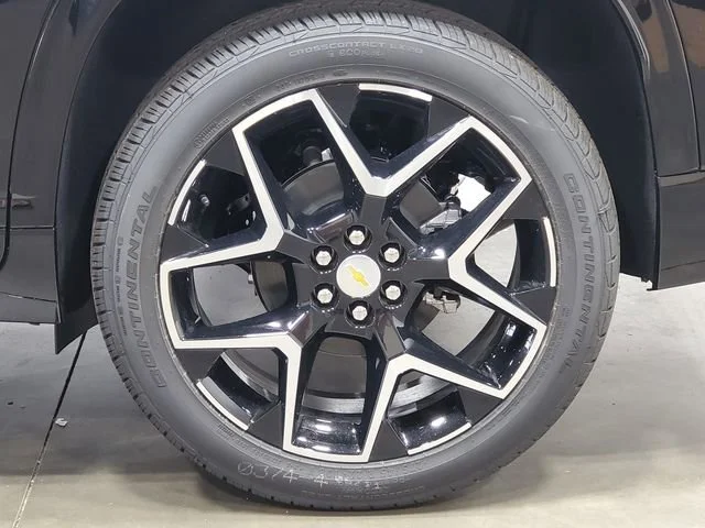2025 Chevrolet Traverse High Country - Photo 10