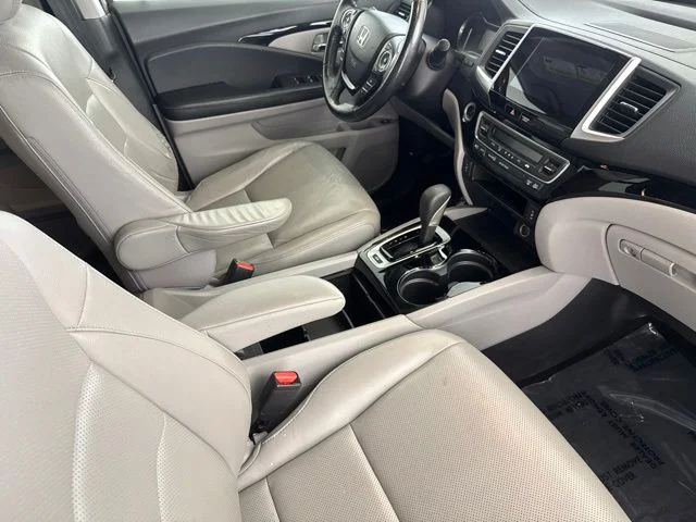Used 2019  Honda RTL-E image 27
