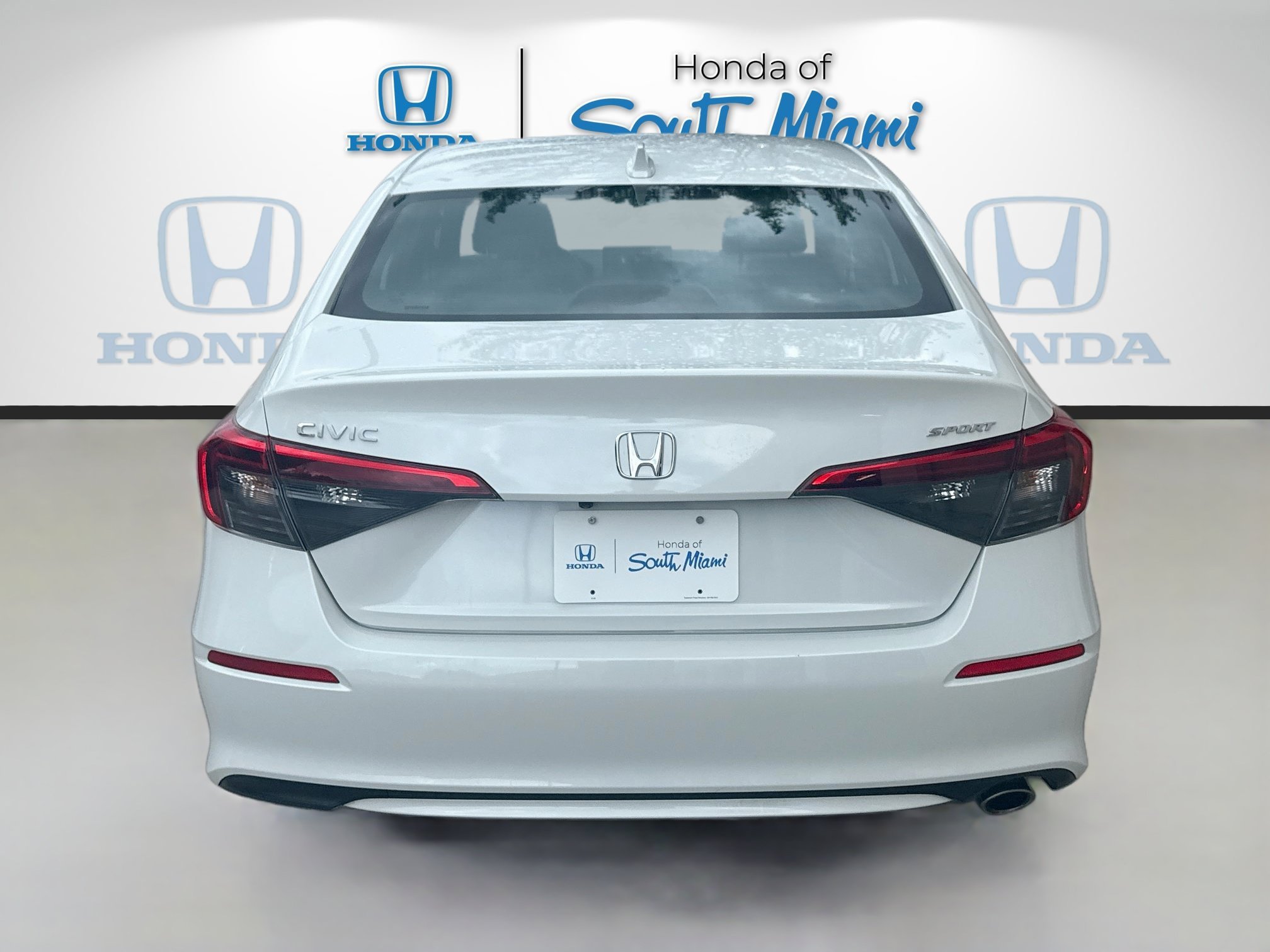 Used 2023 Platinum White Pearl Honda Sport image 6