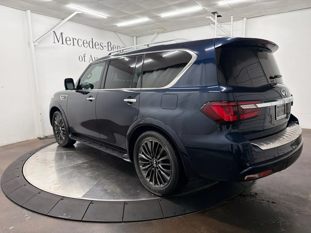 Used 2023 Blue INFINITI Sensory image 5