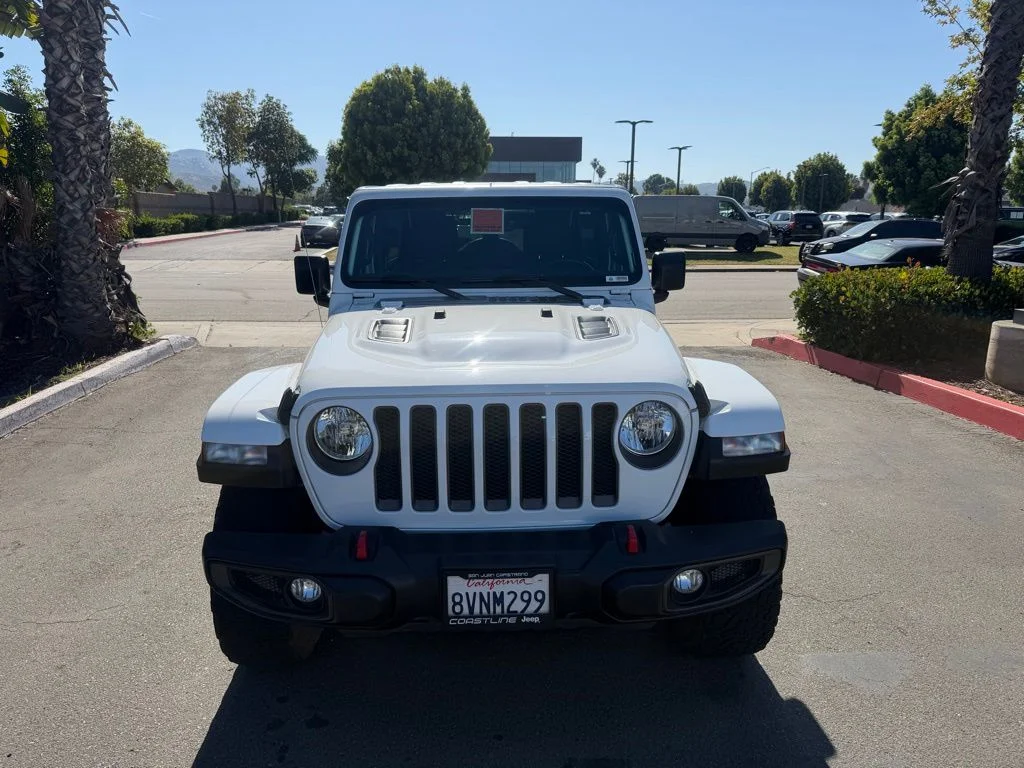 Used 2021 White Jeep Unlimited Rubicon image 2