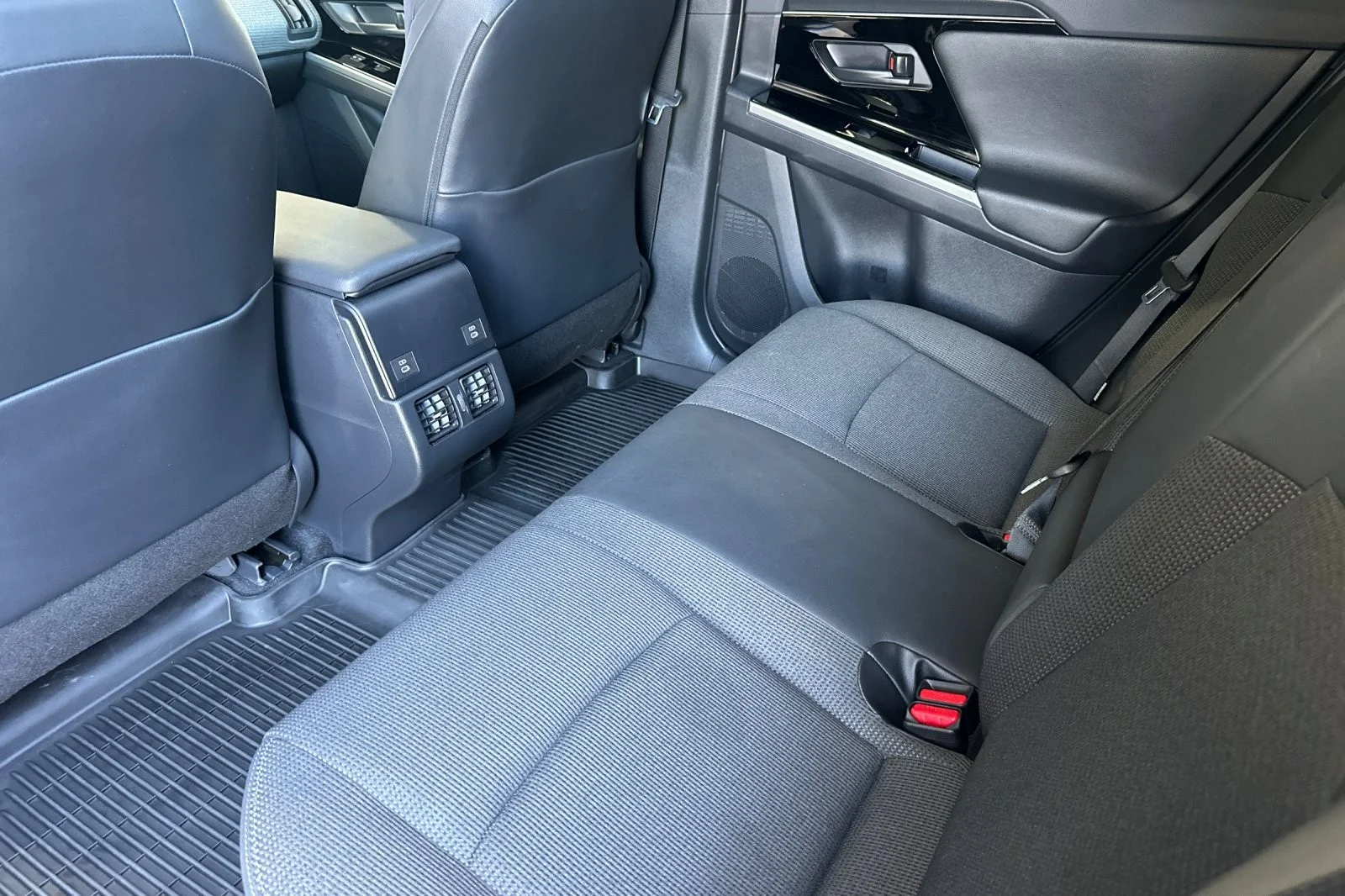 Certified Used 2025 Heavy Metal Toyota XLE image 11