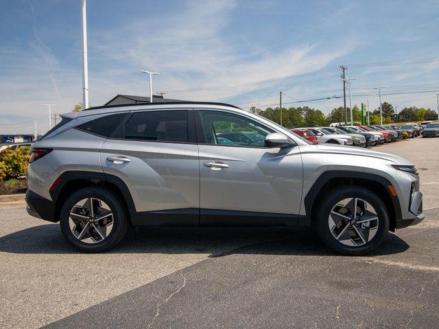 New 2026 Silver Hyundai SEL AWD image 12
