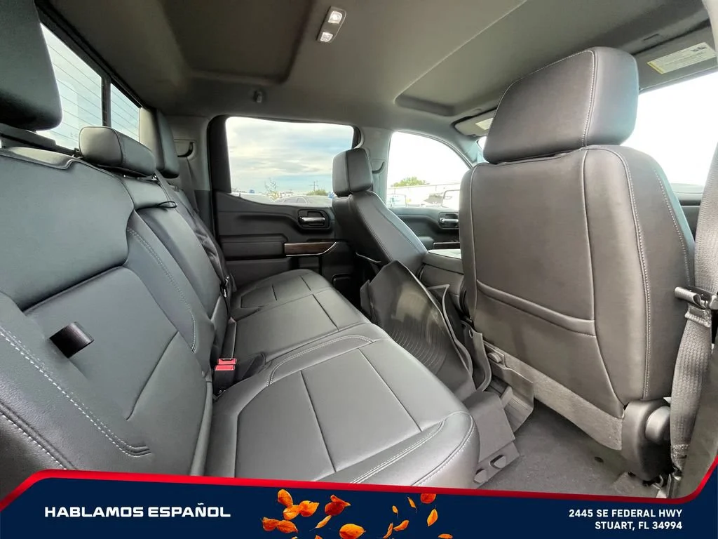 Used 2021 BLACK Chevrolet LT image 18