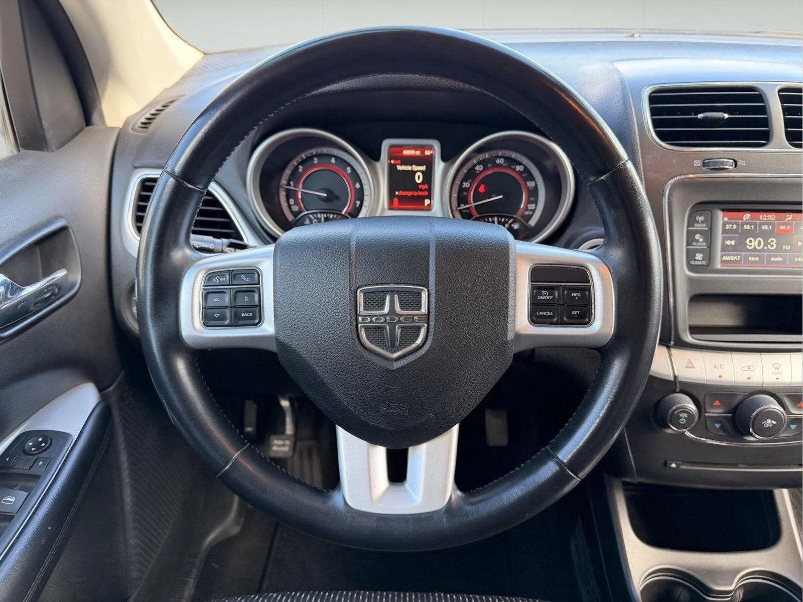 Used 2020 Destroyer Gray Clearcoat Dodge SE Value image 19