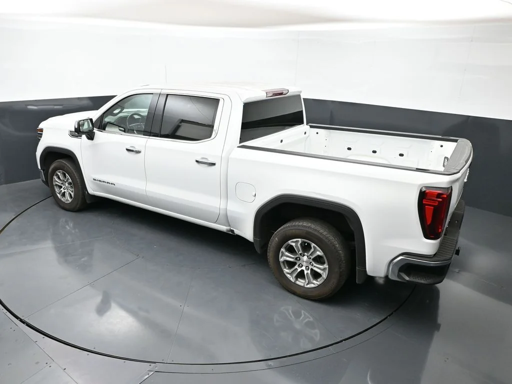 2024 GMC Sierra 1500 SLT - Photo 36