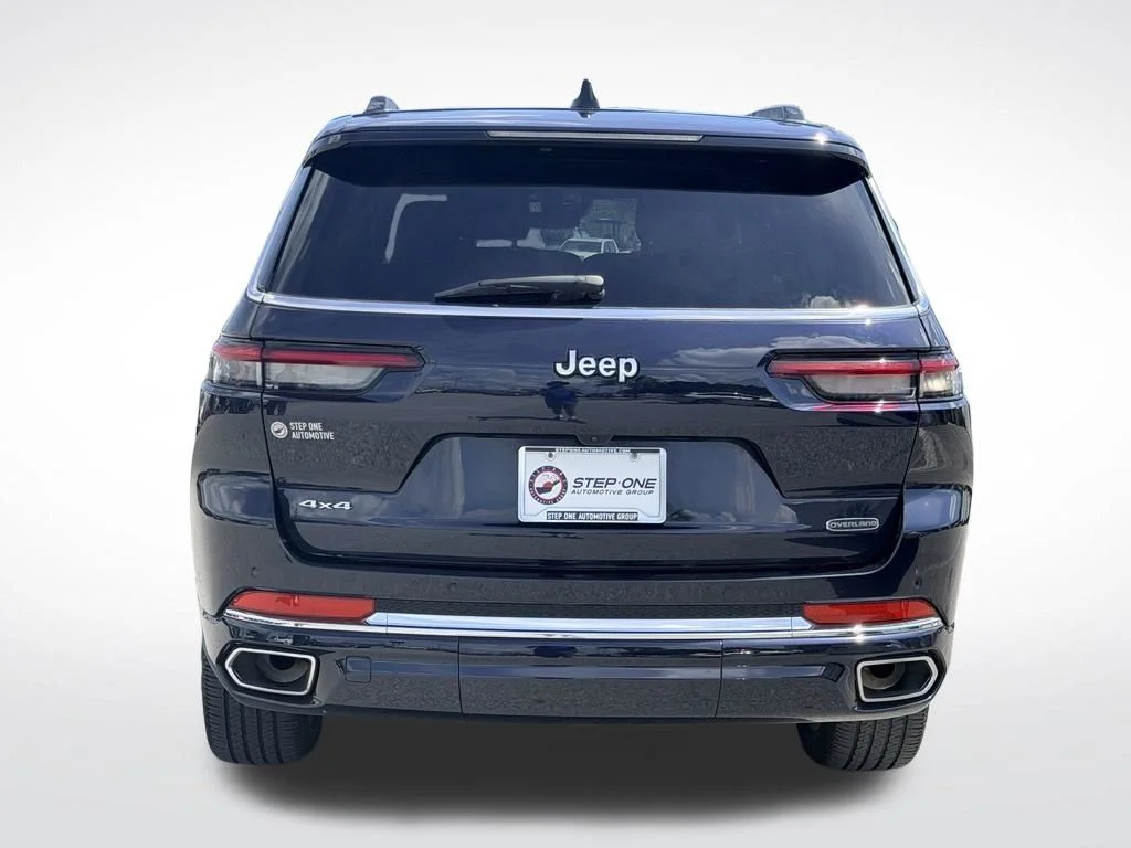 Used 2024 Black Jeep Overland image 6