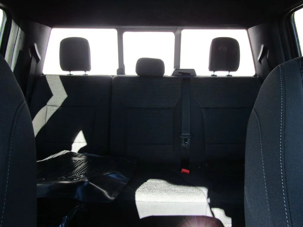 New 2026 Carbonized Gray Metallic Ford XLT image 18