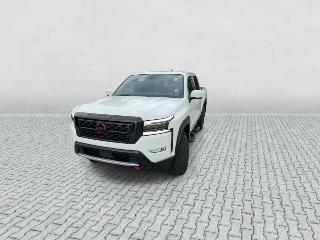 Certified Used 2022 White Nissan PRO-X image 3