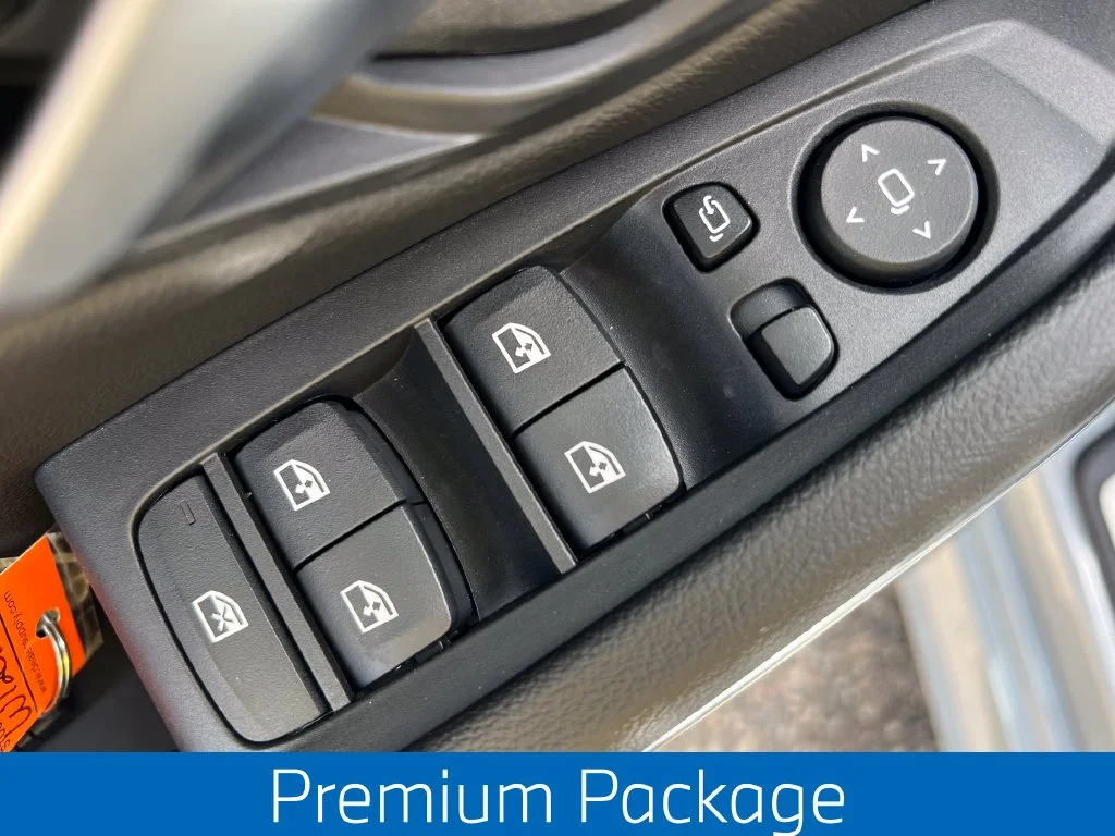 Used 2026 Gray BMW 330i xDrive image 5
