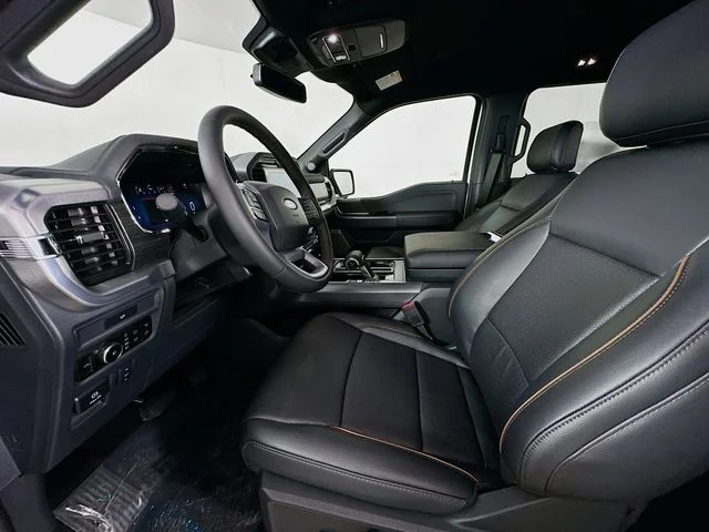 New 2026 Star White Metallic Tri-Coat Ford Lariat image 22