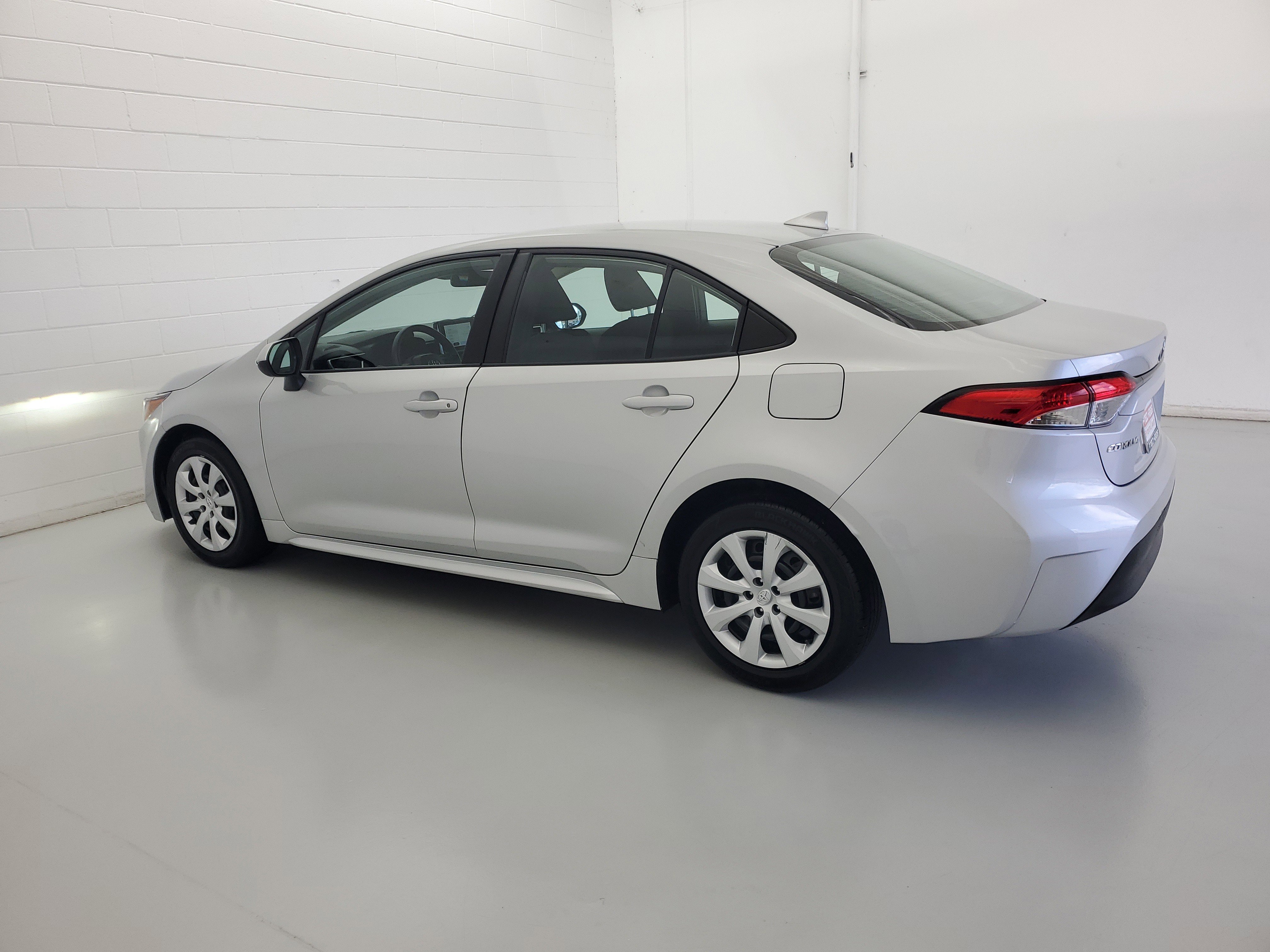Used 2024 Classic Silver Metallic Toyota LE image 7
