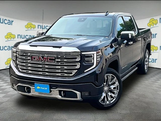 Used 2024 Silver GMC Denali image 12