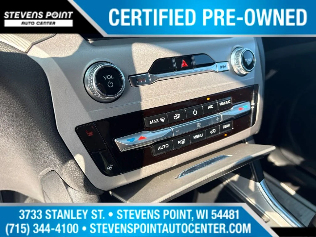 Used 2023 Atlas Blue Metallic Ford XLT image 20