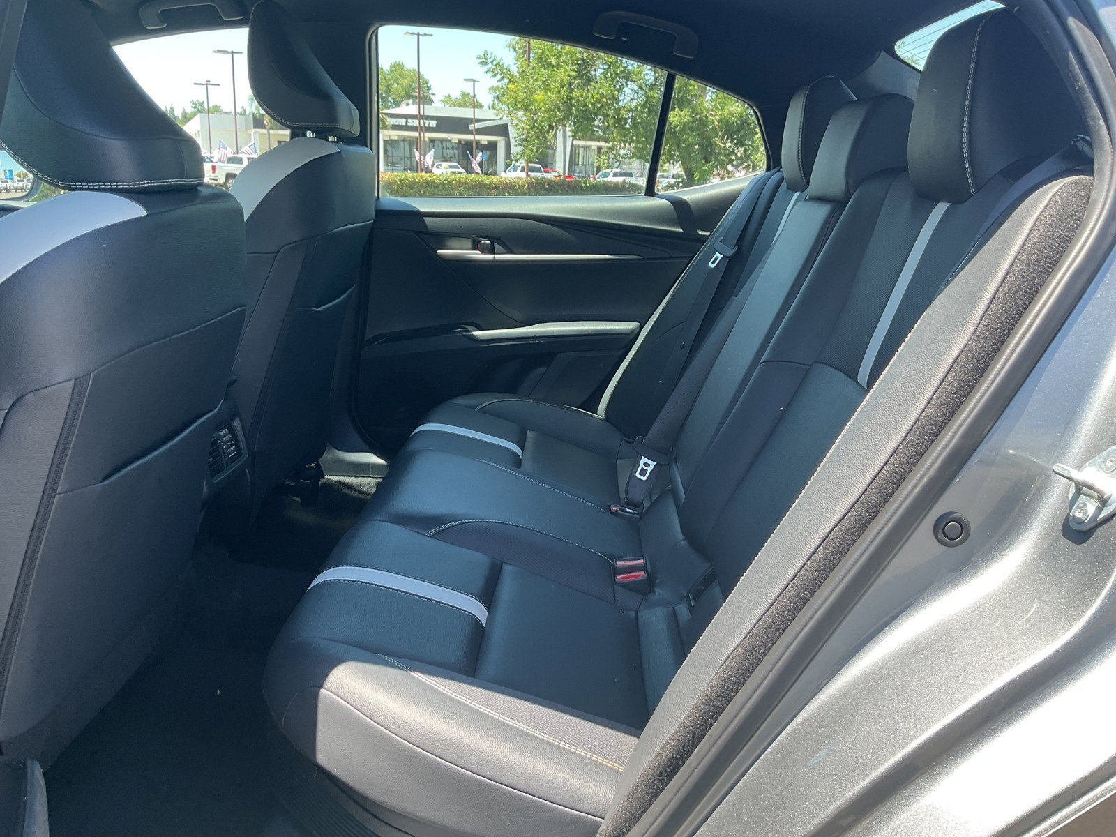Certified Used 2025 Heavy Metal Toyota SE image 13
