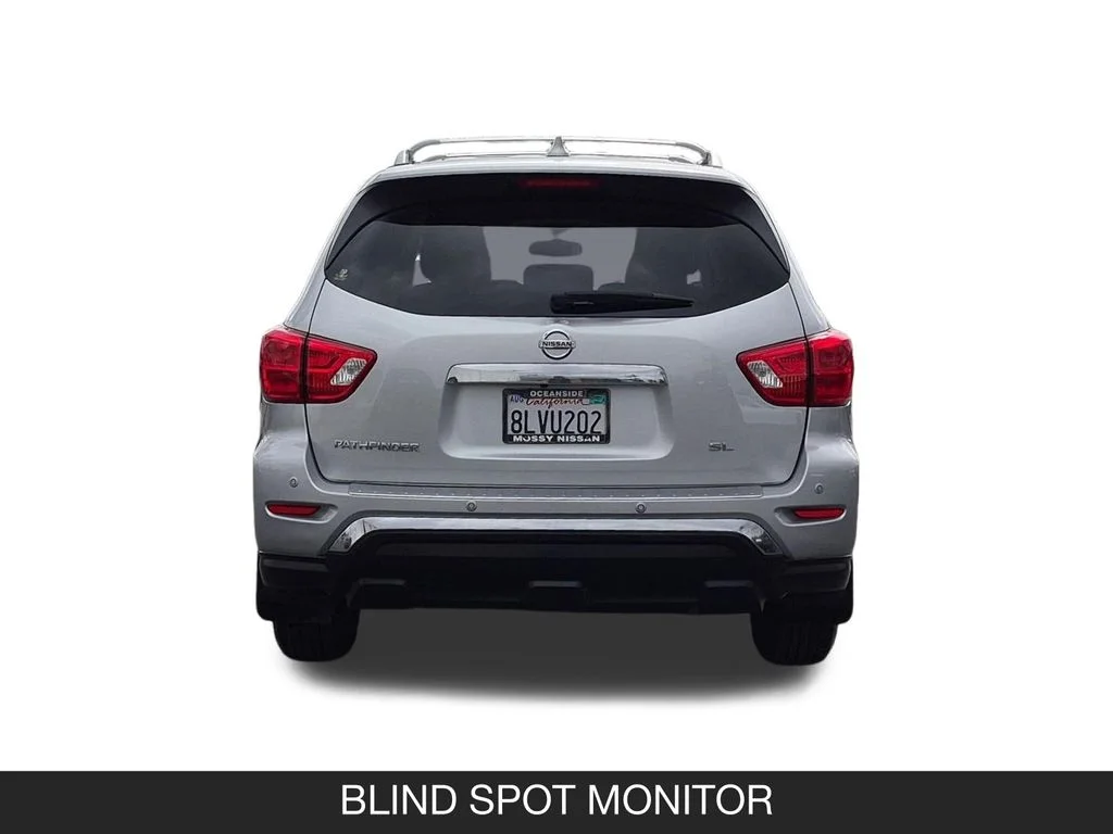 Used 2019 Silver Nissan SL image 8