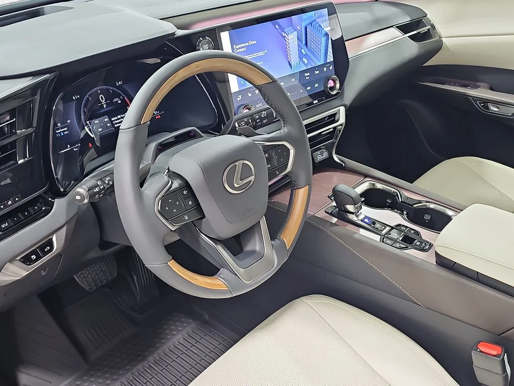 New 2026 Nori Green Pearl Lexus PREMIUM PLUS image 15