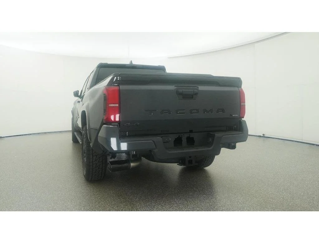 New 2026 Underground Toyota SR5 image 22