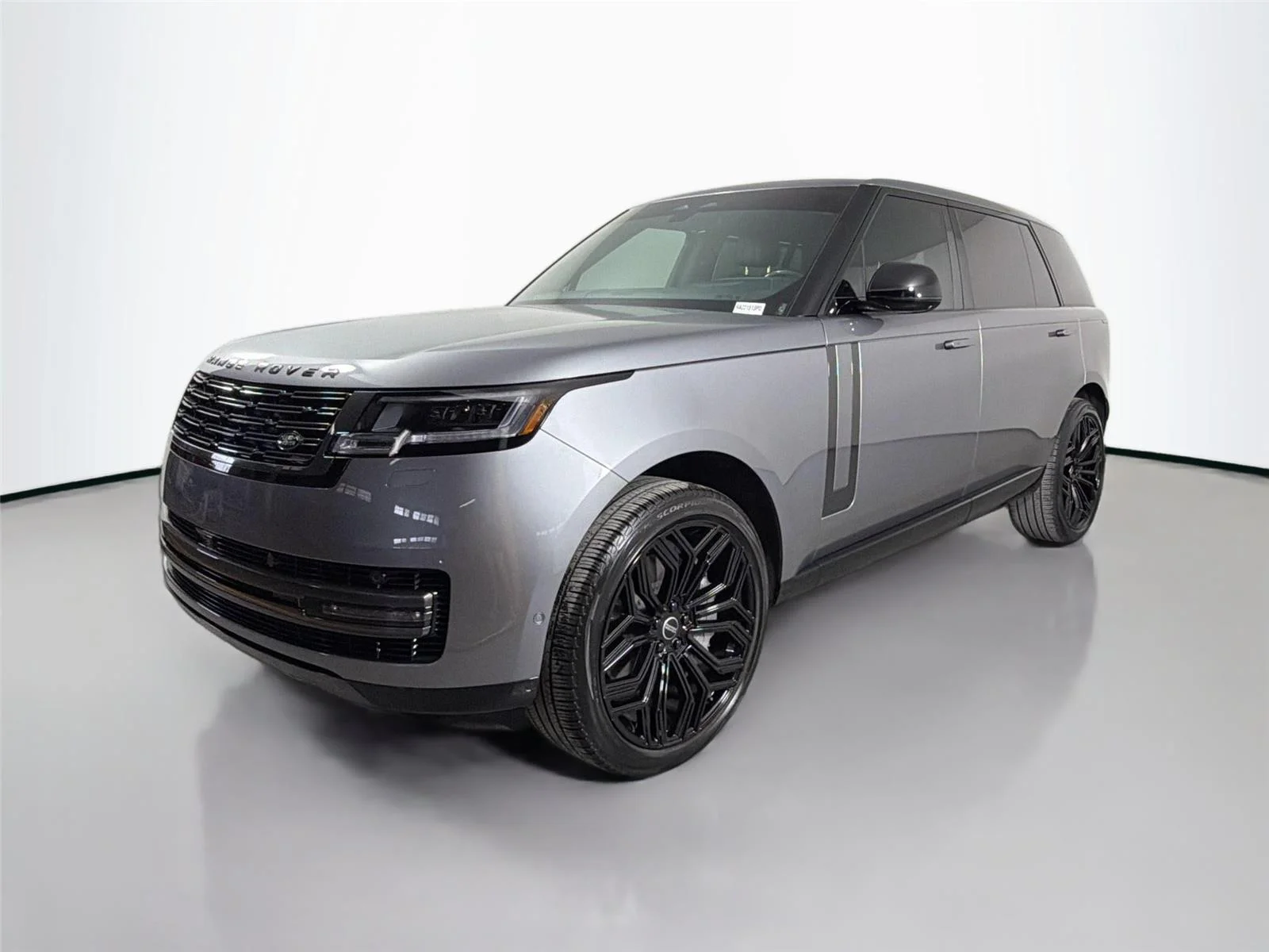 2024 Land Rover Range Rover 4.4 SE LWB 7's photo