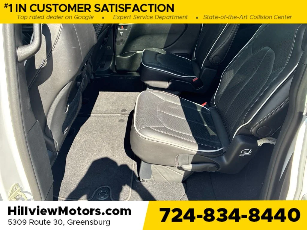 Used 2026 Bright White Clearcoat Chrysler Limited image 15