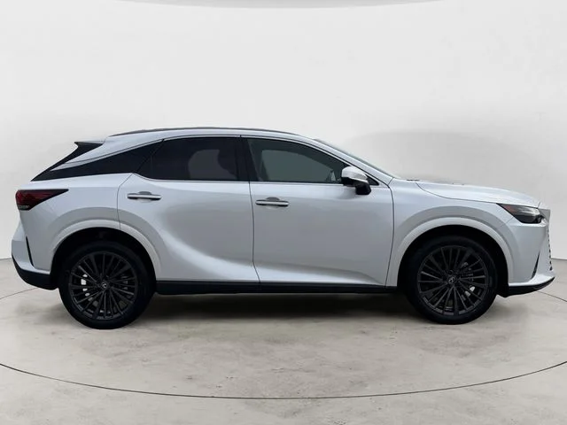 Used 2025 White Lexus 350h Premium image 4