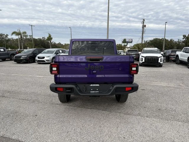 New 2026 Reign Exterior Paint Jeep Sport S image 5