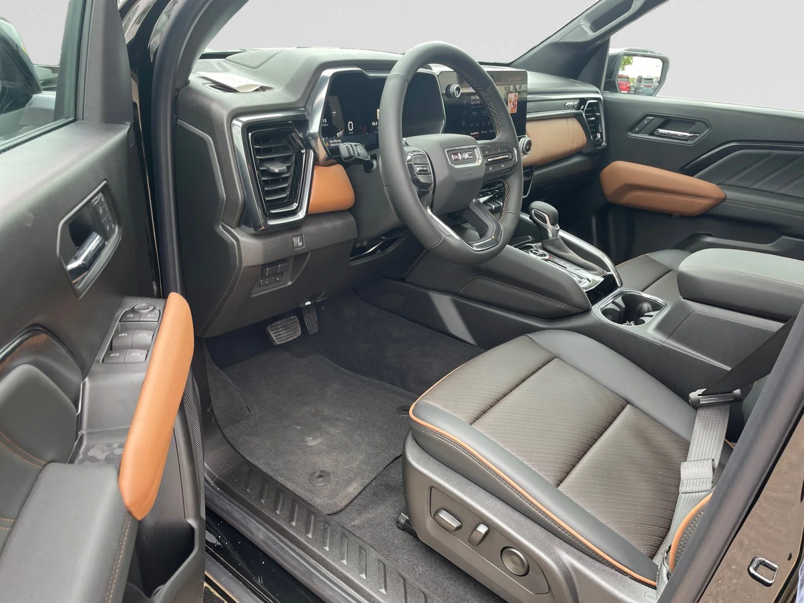 New 2026 Onyx Black GMC AT4 image 12