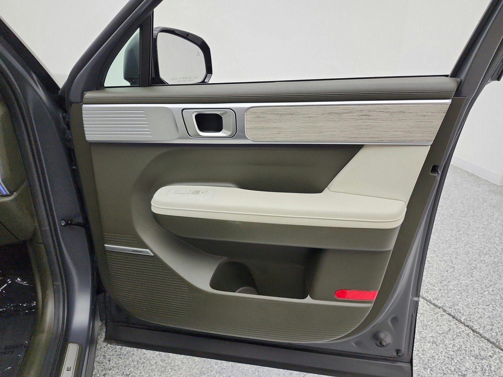 Used 2025 Ecotronic Gray Matte Hyundai Calligraphy AWD image 21