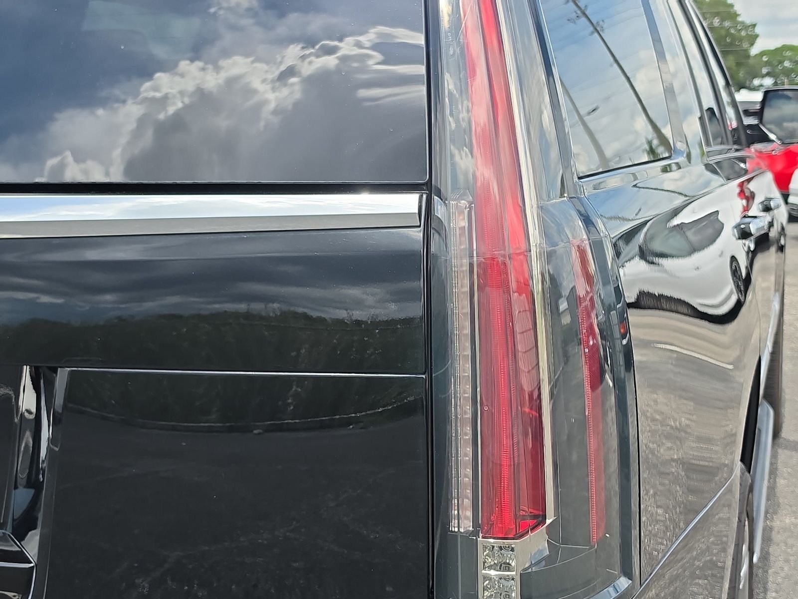 2020 Cadillac Escalade Premium Luxury - Photo 8