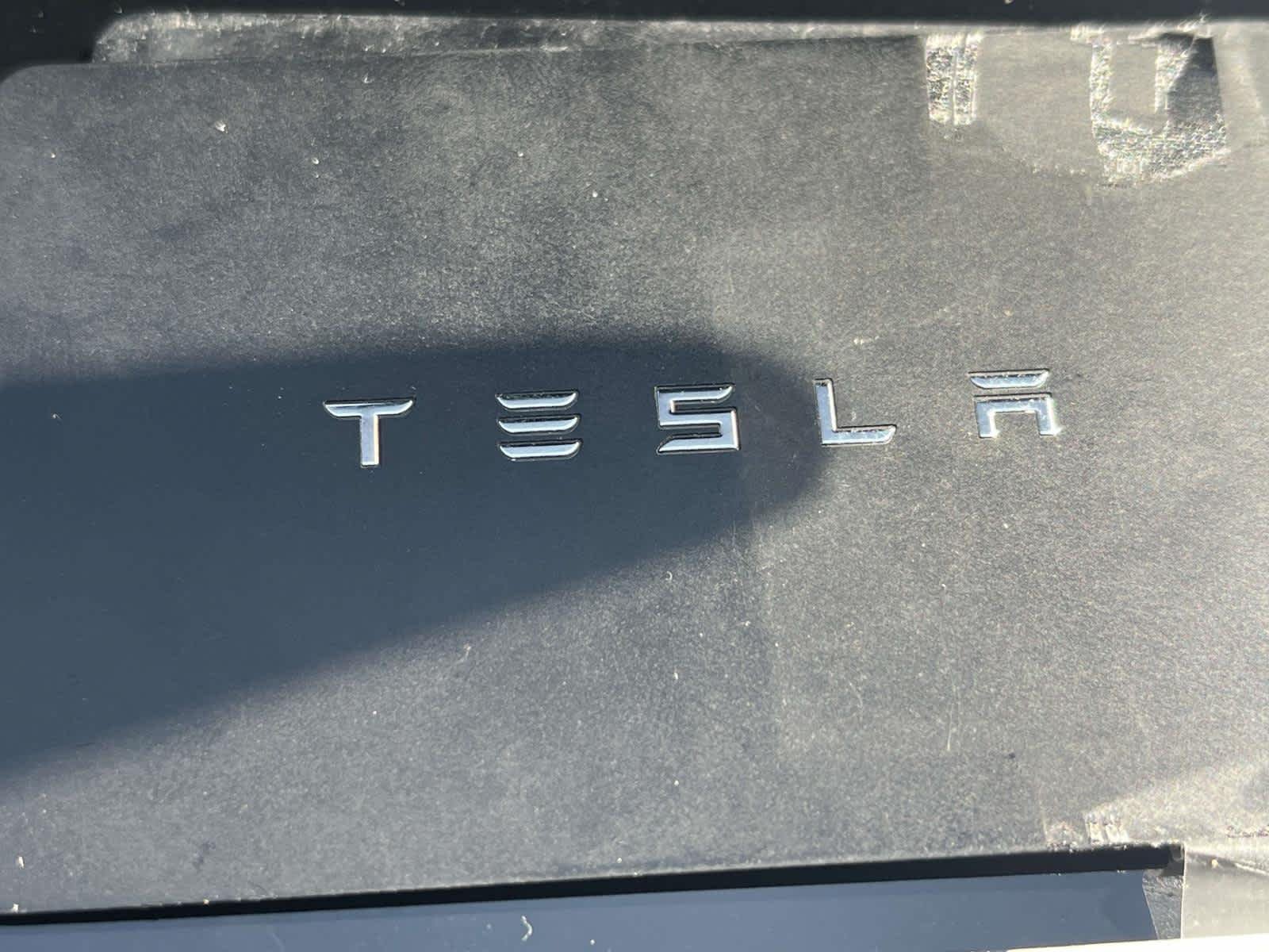 Used 2018 Deep Blue Metallic Tesla Long Range Battery image 6
