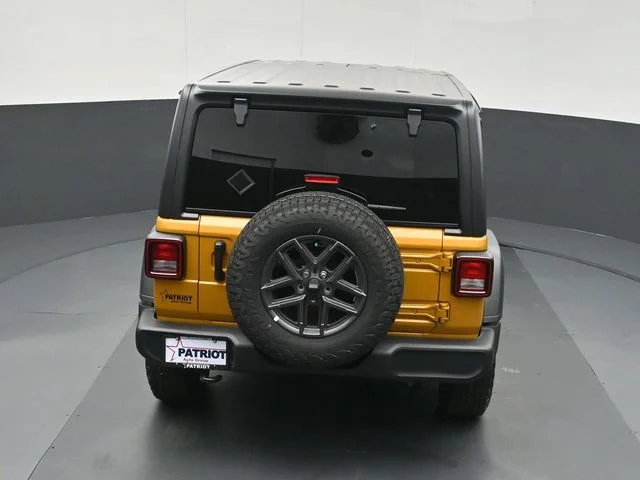 New 2026 Goldilocks Exterior Paint Jeep Sport S image 33