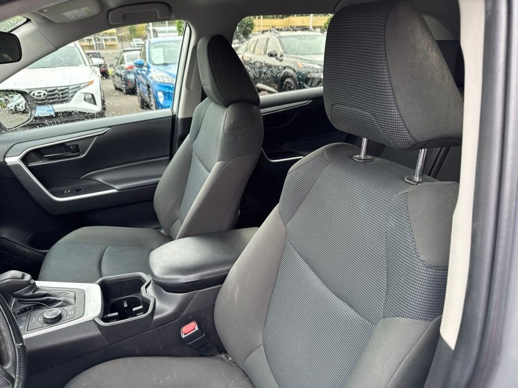 Used 2022 Silver Sky Metallic Toyota LE image 4