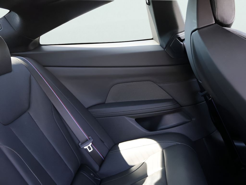 Used 2026 Brooklyn Gray Metallic BMW Competition image 17