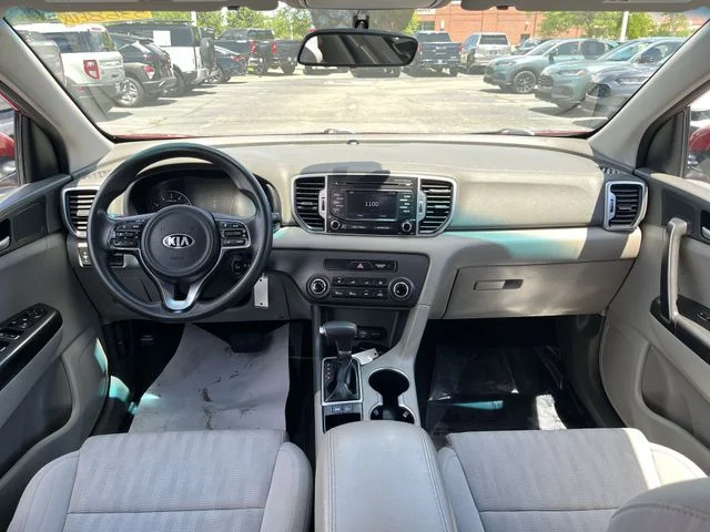 Used 2017 Red Kia LX image 16