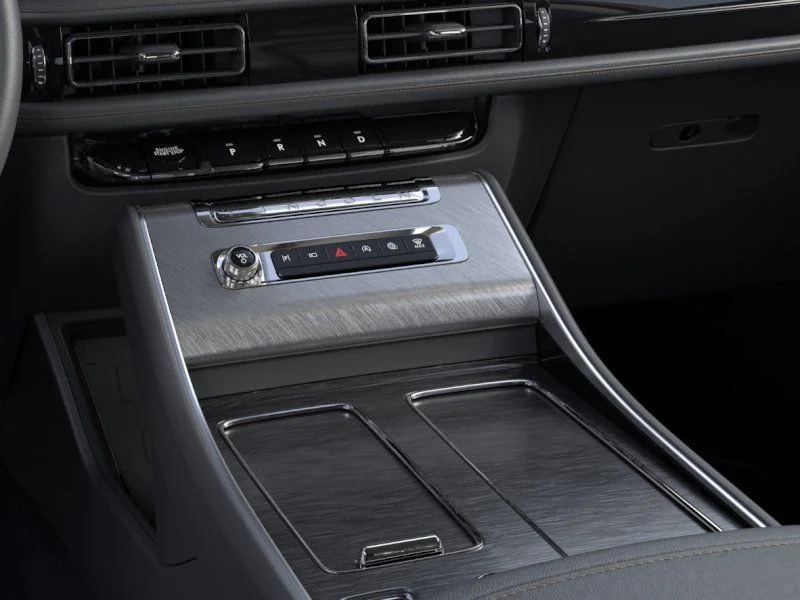 New 2026 White Lincoln Premiere image 16