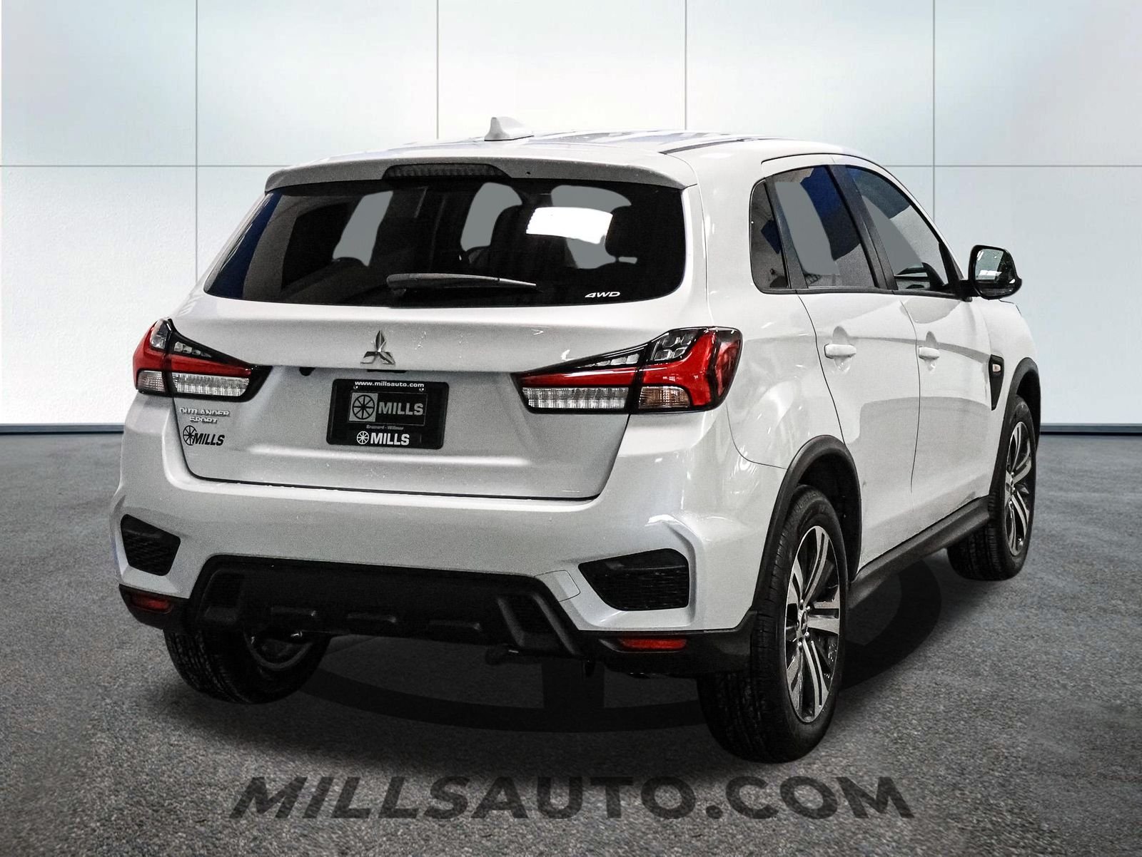 2025 Mitsubishi Outlander Sport ES - Photo 7