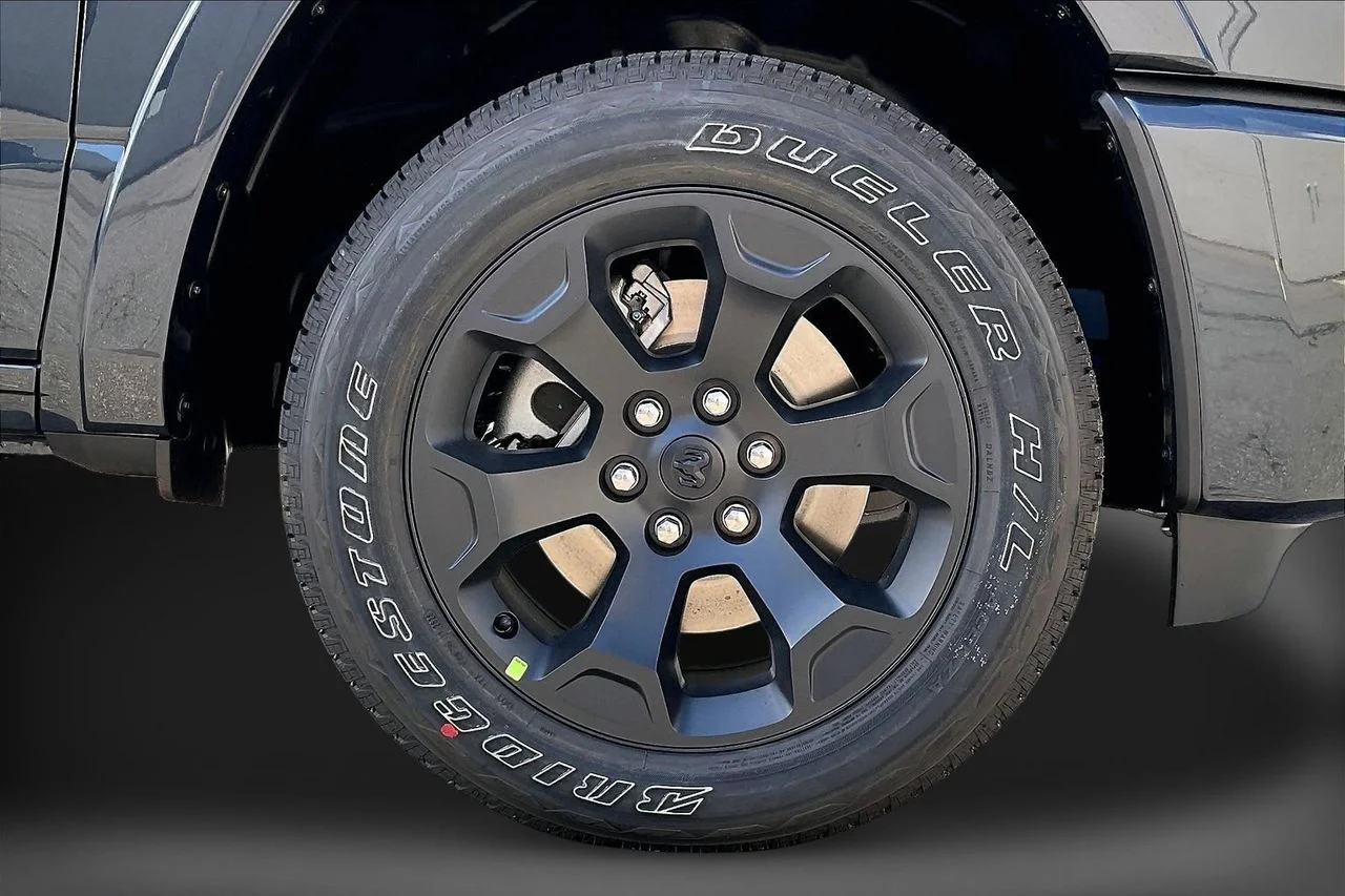 New 2026 Forged Blue Metallic Exterior Paint RAM Big Horn/Lone Star image 29