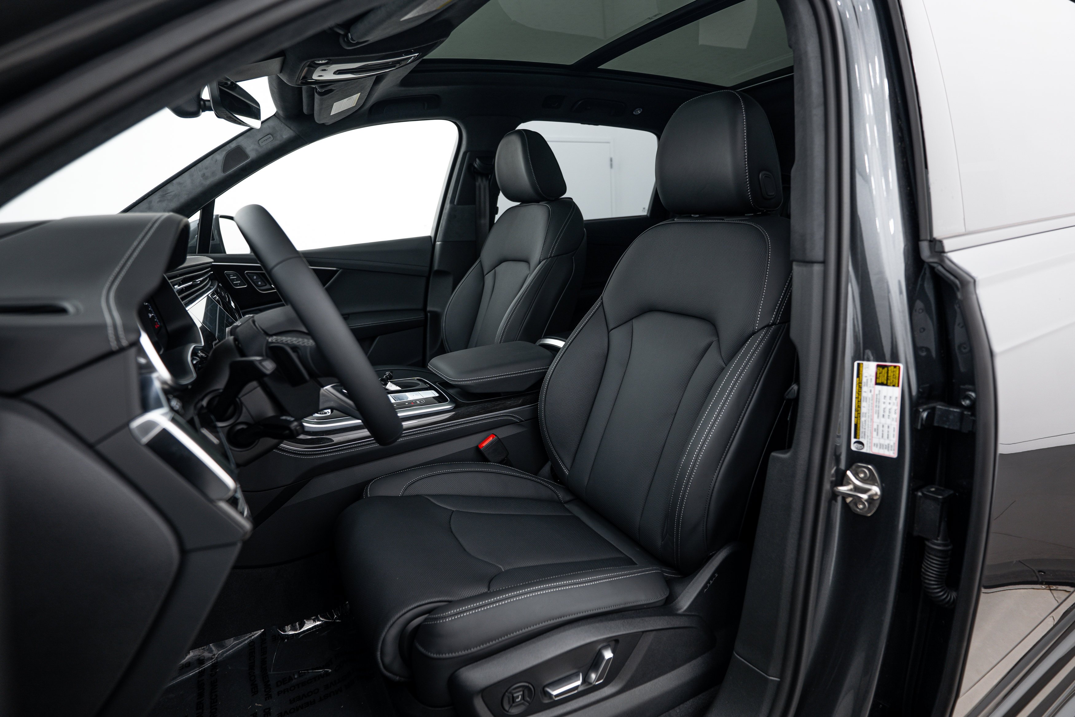 New 2026 Daytona Gray Audi S line Prestige image 16