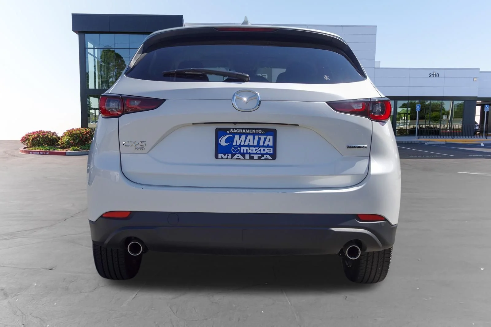 Certified Used 2025 Rhodium White Metallic Mazda 2.5 S Carbon Edition image 5