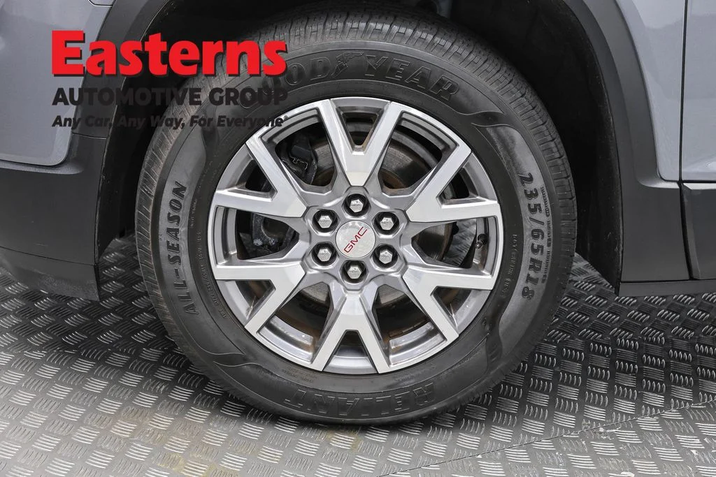 Used 2020 Gray GMC SLT image 37