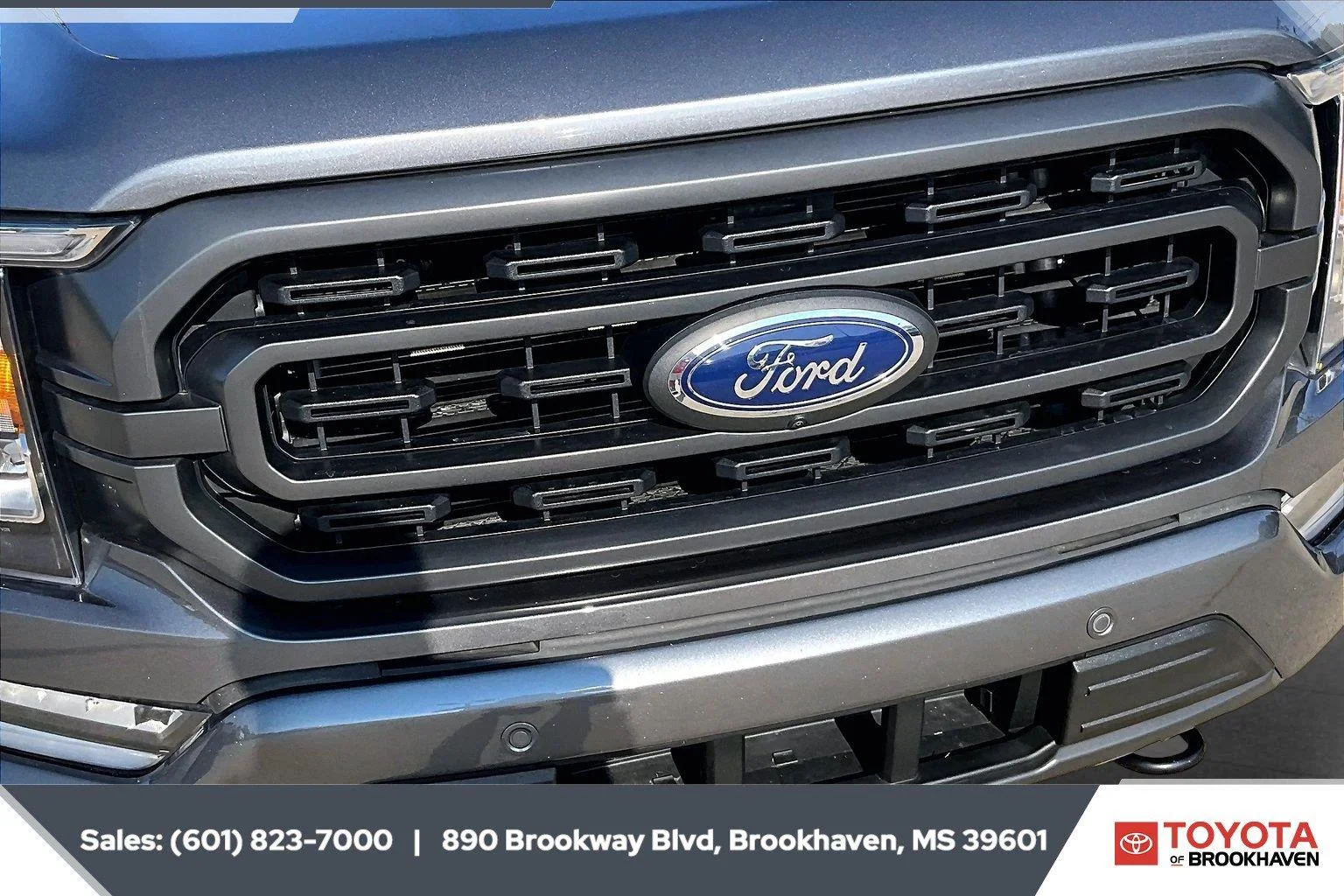 Used 2023 Carbonized Gray Ford XLT image 21