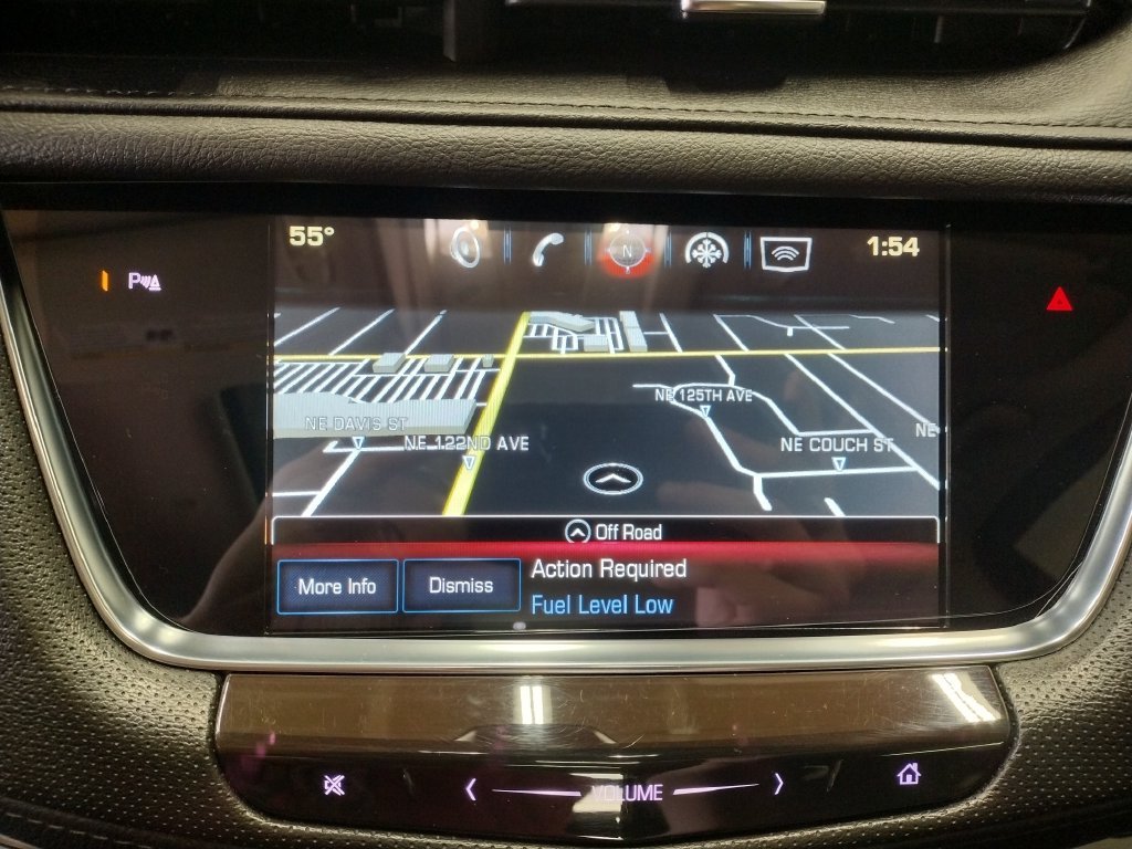 Used 2019  Cadillac Luxury image 14