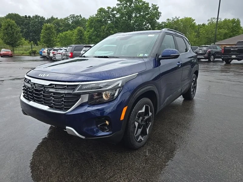 Used 2025 Blue Kia EX image 3