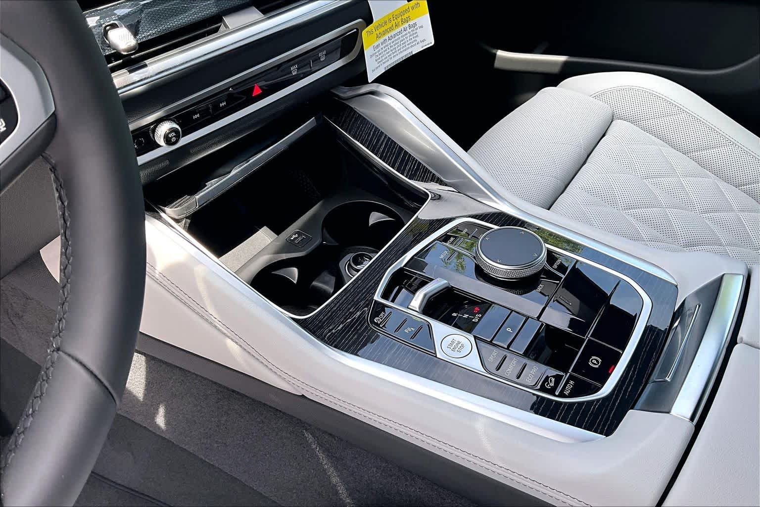 New 2026 Black Sapphire Metallic BMW xDrive40i image 8