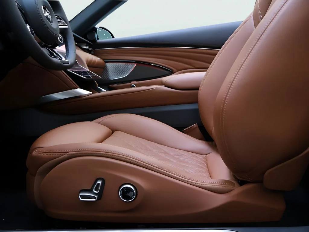 New 2026 Nero Assoluto Metallic Maserati Base image 42