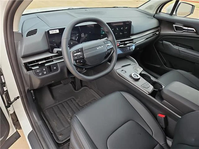 New 2026 Snow White KIA EX image 11