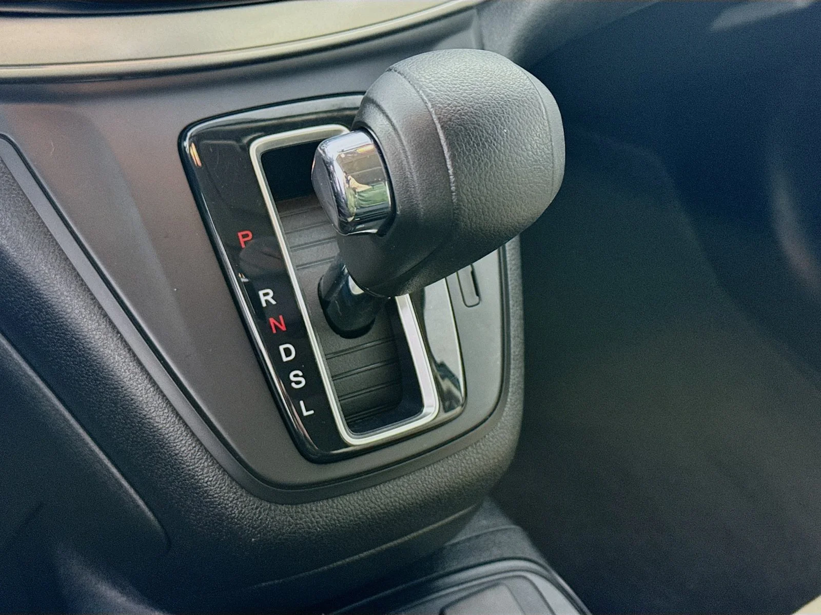Used 2015 White Honda EX image 20