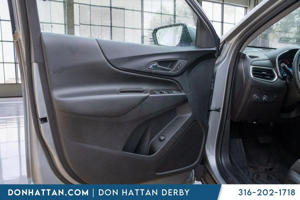 Used 2024 Gray Chevrolet LT image 14